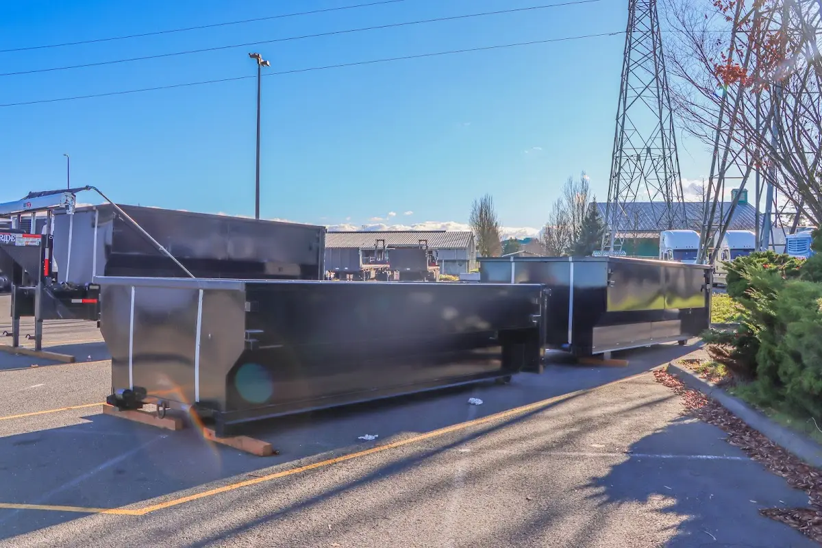Professional dumpster rental and junk removal service in Warsaw